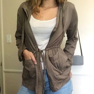 ❌SOLD❌ Green lightweight jacket